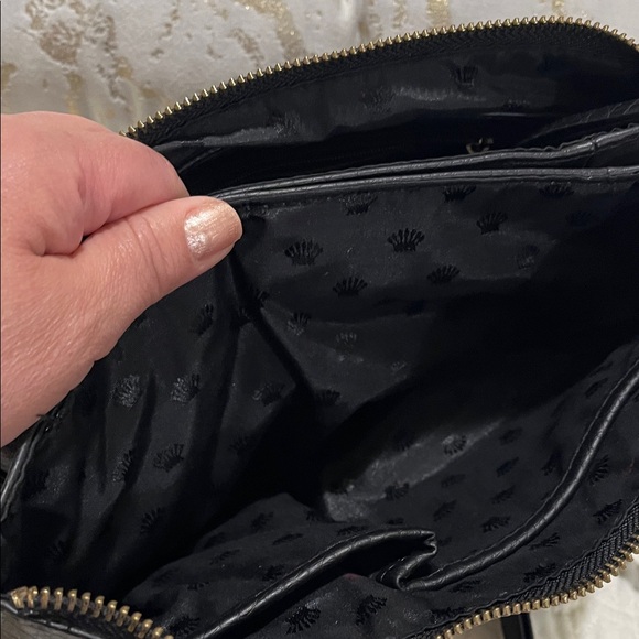 Juicy Couture Black Crossbody Bag - Picture 7 of 9